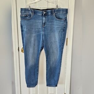 Torrid Bombshell Skinny Stretch Women's Blue Jeans Size 26 Regular